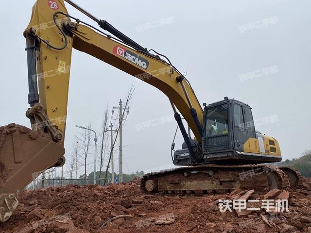 左后45(整機(jī)外觀) 左后45(整機(jī)外觀)
