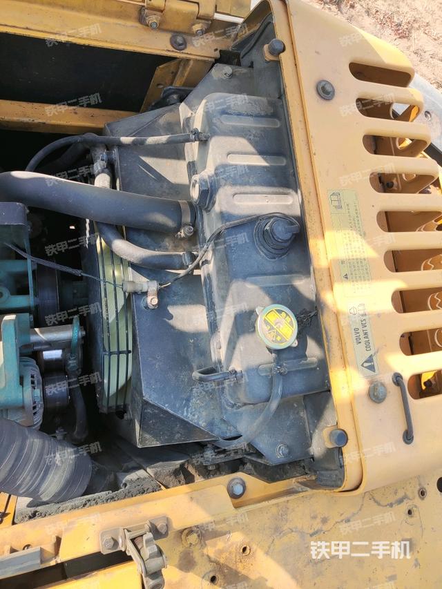 水箱+風(fēng)扇特寫（上車部件）