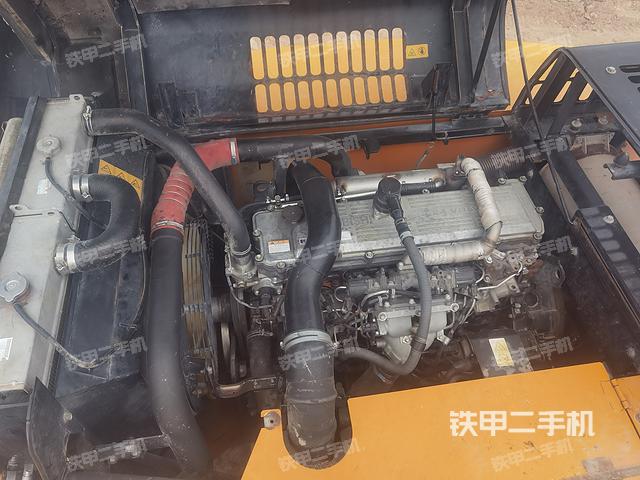 发动机整体俯视（整机外观）