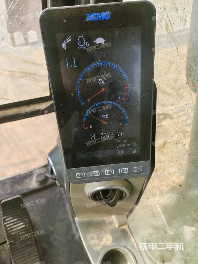 小時表(駕駛室部分) 小時表(駕駛室部分)