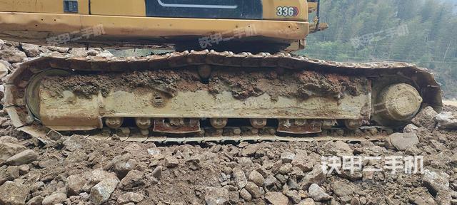 单侧履带整体（整机外观）