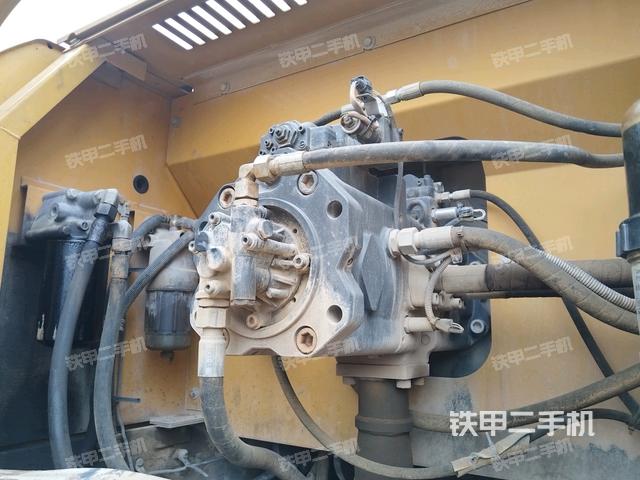 液壓泵室(大件艙室) 液壓泵室(大件艙室)