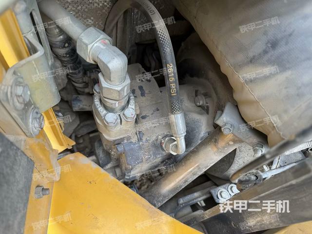 電瓶(大件艙室) 電瓶(大件艙室)