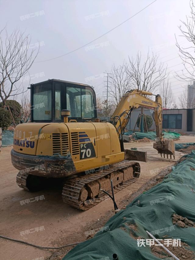 整機(jī)右后45°(整機(jī)外觀) 整機(jī)右后45°(整機(jī)外觀)