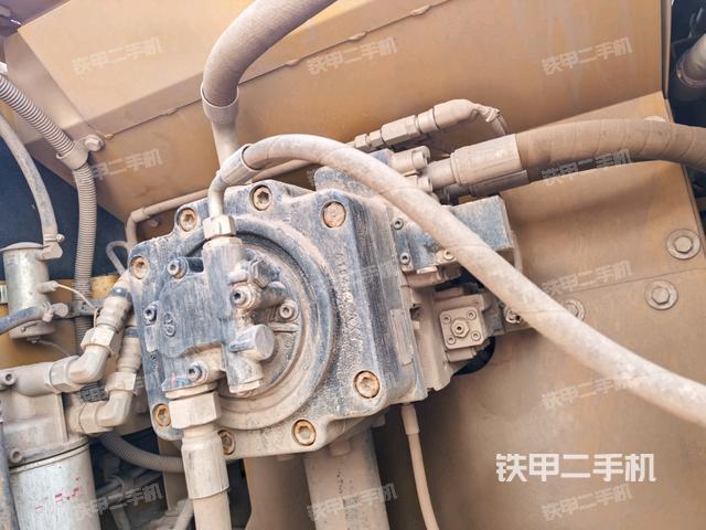 液壓泵室（大件艙室）