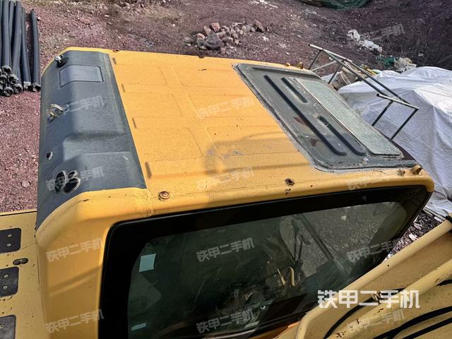 駕駛室頂部俯視（上車部件）