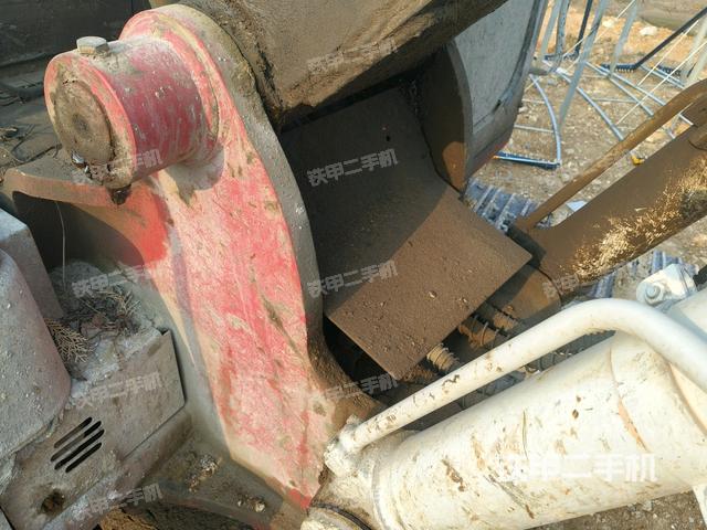 大臂背部俯視（工作和回轉(zhuǎn)裝置）