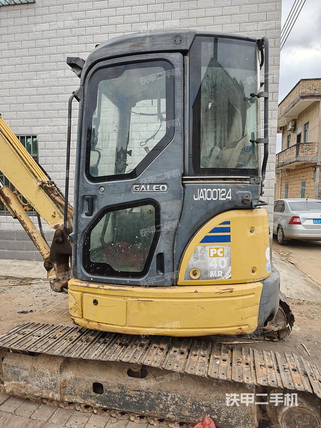 驾驶室整体（整机外观）