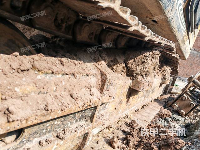 右側(cè)行走馬達(dá)蓋板（行走機(jī)構(gòu)）