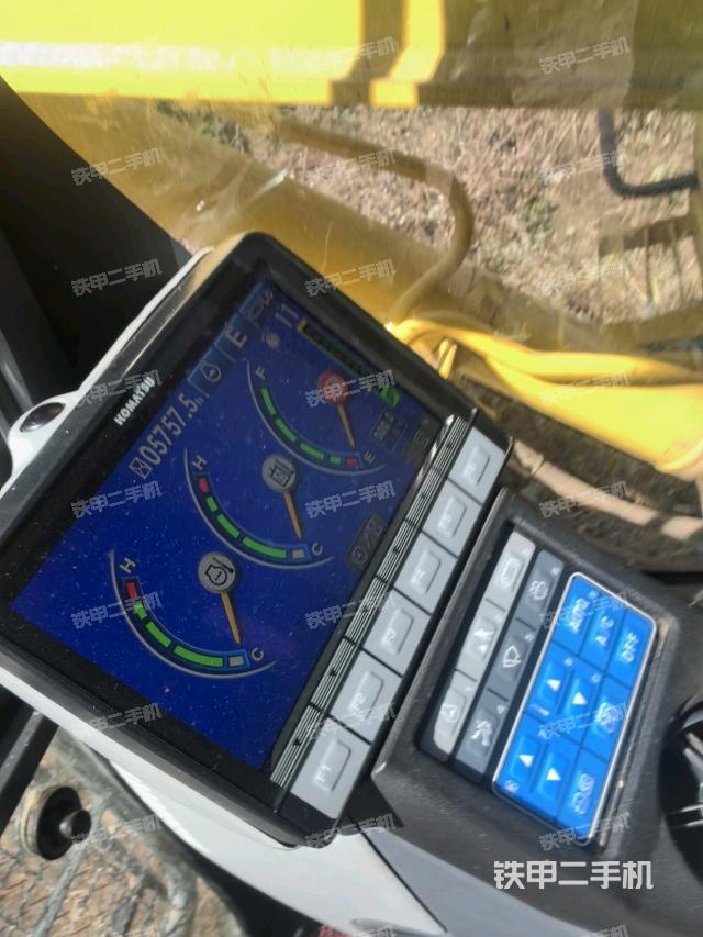 小時表(駕駛室部分) 小時表(駕駛室部分)