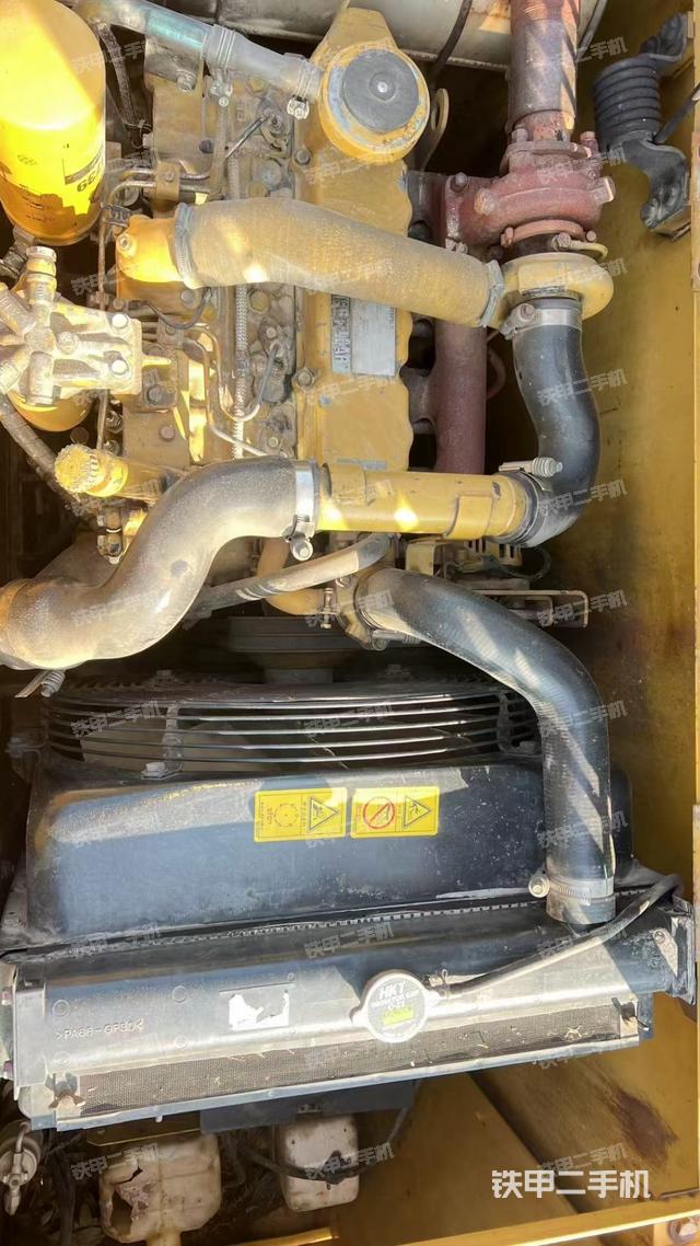 发动机整体俯视（整机外观）