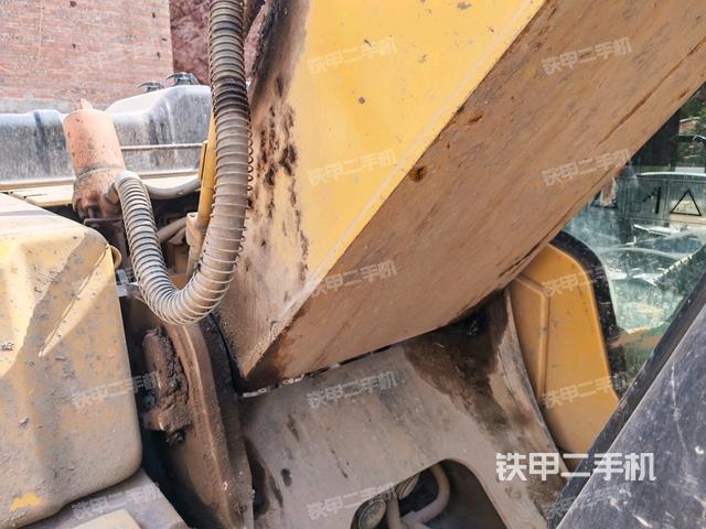 大臂根部?斜視（工作和回轉(zhuǎn)裝置）