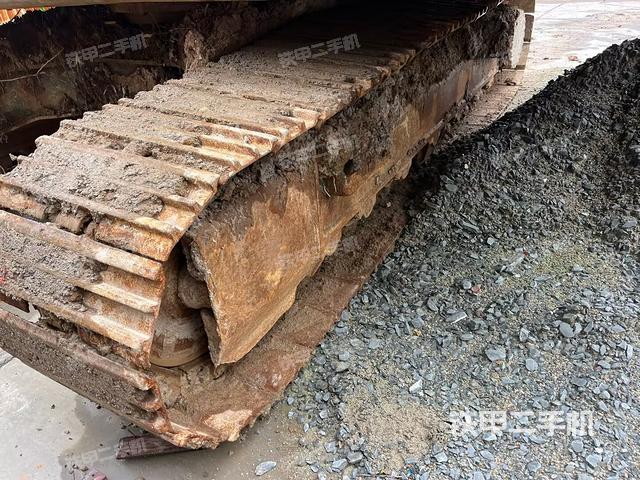 單側(cè)履帶整體（整機外觀）