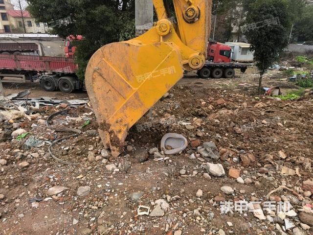 大臂根部?斜視（工作和回轉裝置）