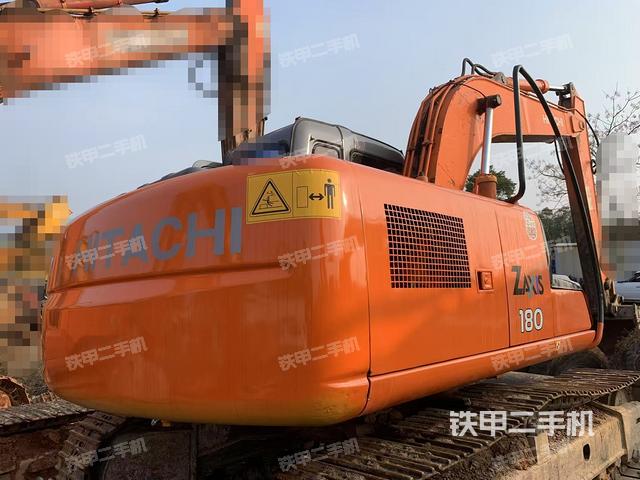 整機右后45°(整機外觀) 整機右后45°(整機外觀)