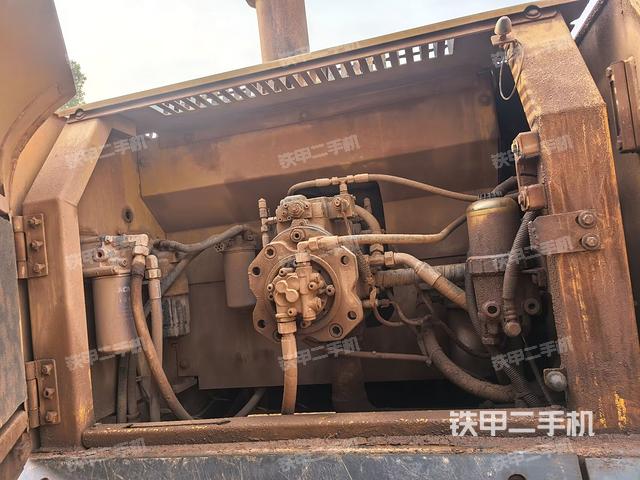 液壓泵室（大件艙室）