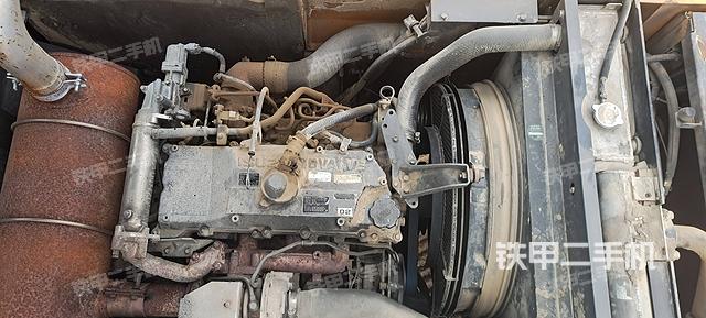 发动机整体俯视（整机外观）