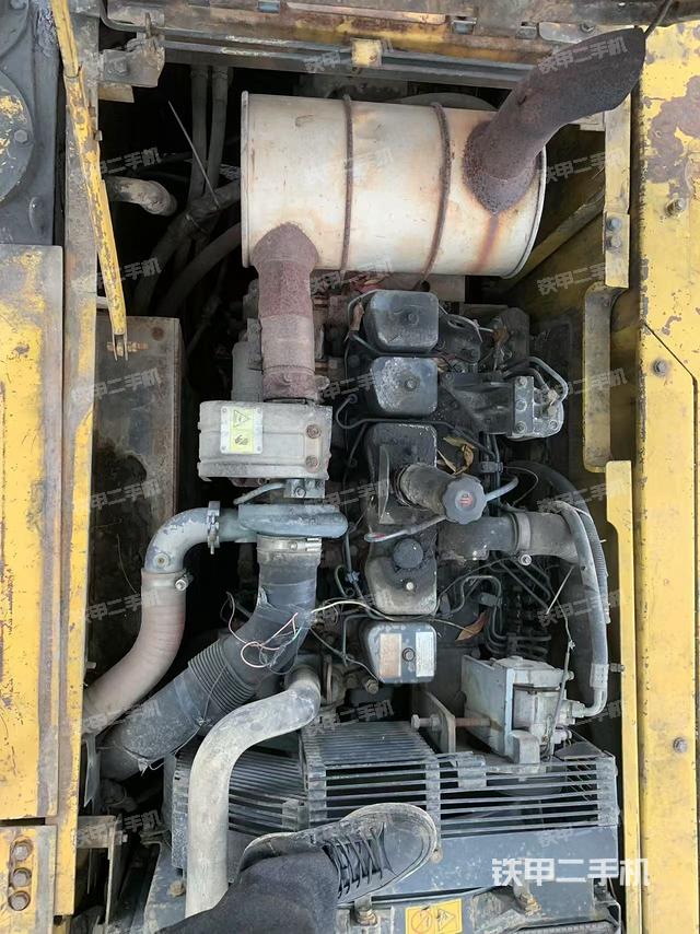 發(fā)動機整體俯視（整機外觀）