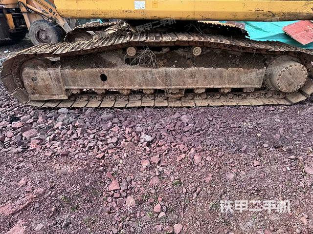 右側(cè)履帶整體（行走機(jī)構(gòu)）