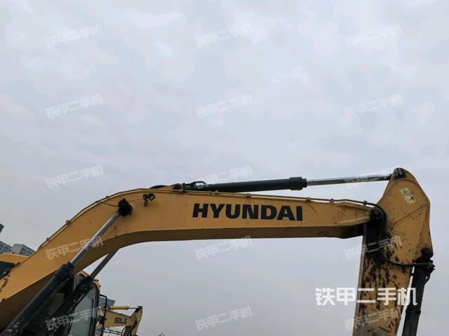 大臂整體?右側(cè)(工作和回轉(zhuǎn)裝置) 大臂整體?右側(cè)(工作和回轉(zhuǎn)裝置)