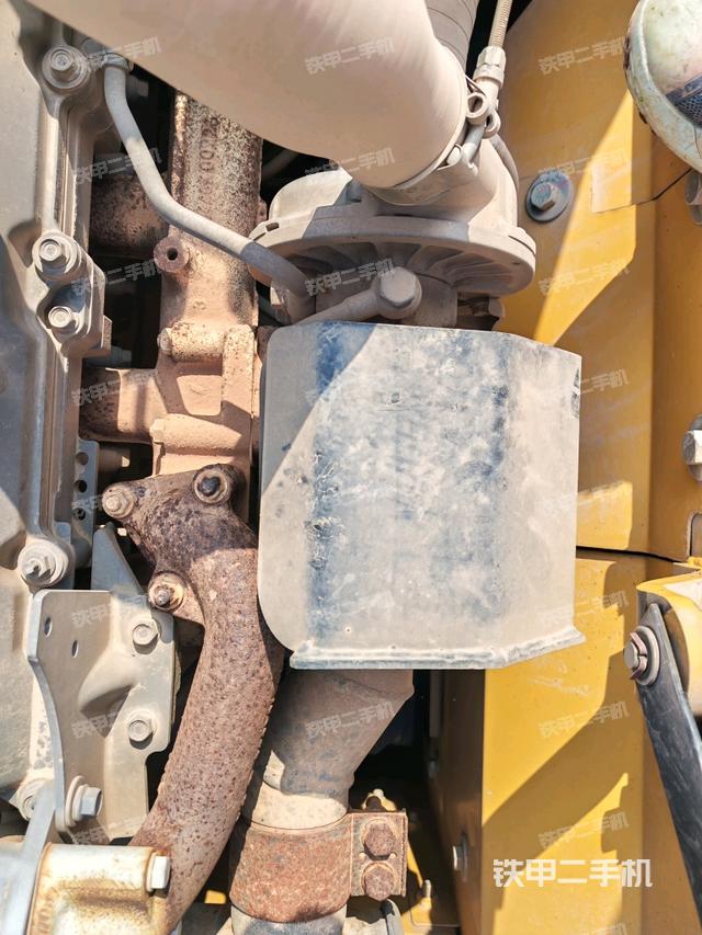 氣門室蓋螺絲特寫（上車部件）