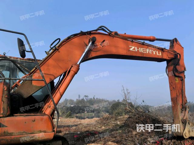 大臂整體?右側(cè)(工作和回轉(zhuǎn)裝置) 大臂整體?右側(cè)(工作和回轉(zhuǎn)裝置)