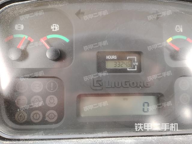 驾驶室操作台（整机外观及大件）