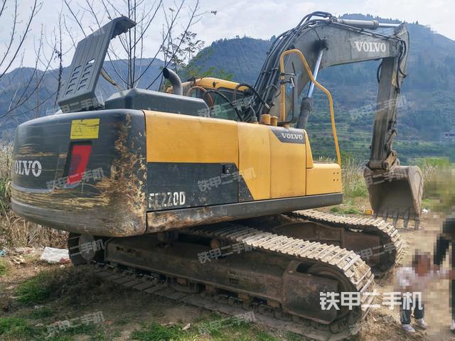 右后45(整機(jī)外觀) 右后45(整機(jī)外觀)