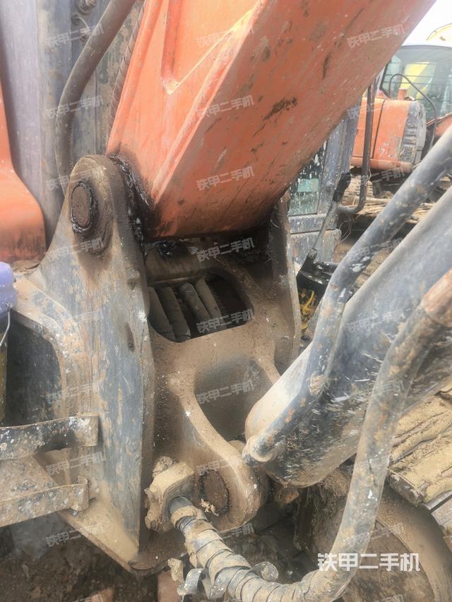 大臂根部?斜（工作和回轉裝置）