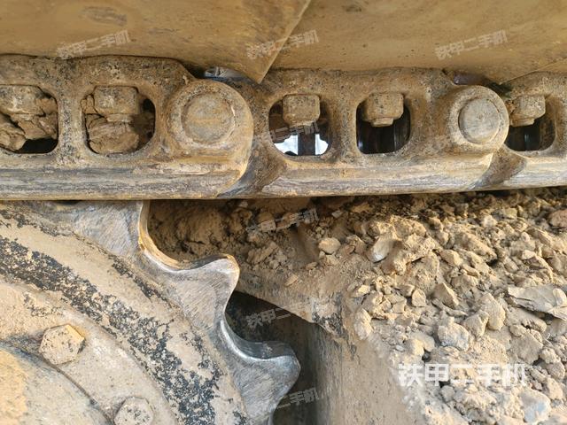 左導向輪(行走機構) 左導向輪(行走機構)