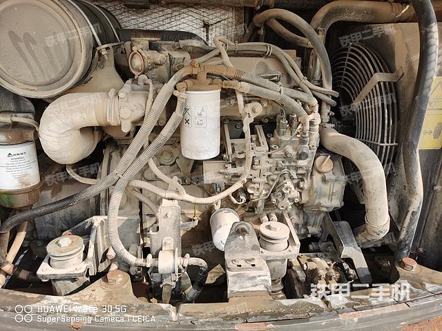 发动机整体俯视（整机外观）