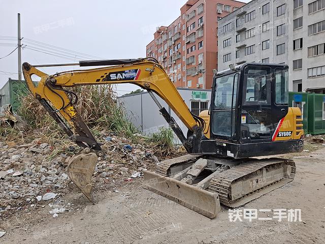 三一重工SY60C挖掘机