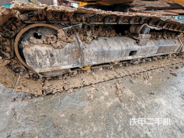 單側(cè)履帶整體（整機外觀）