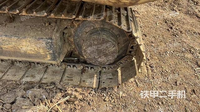 左驅(qū)動(dòng)輪（行走機(jī)構(gòu)）