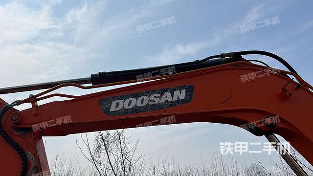 大臂整體?右側(cè)（工作和回轉(zhuǎn)裝置）