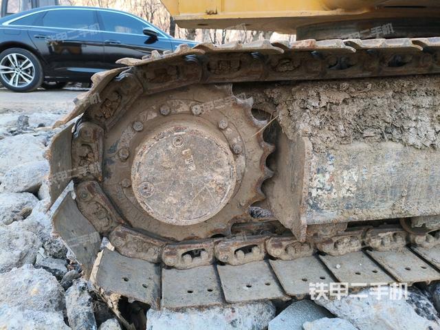 右驅(qū)動(dòng)輪(行走機(jī)構(gòu)) 右驅(qū)動(dòng)輪(行走機(jī)構(gòu))