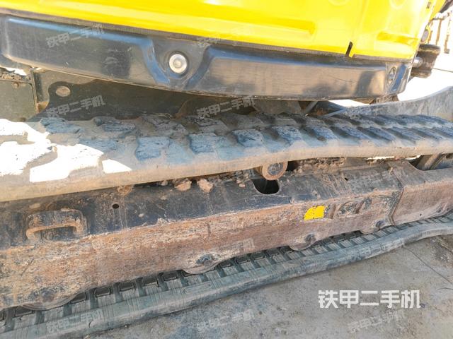 左側(cè)履帶整體?（行走機(jī)構(gòu)）