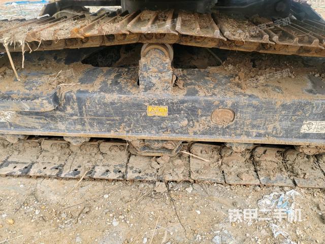 左托鏈輪和鏈筋(行走機(jī)構(gòu)) 左托鏈輪和鏈筋(行走機(jī)構(gòu))