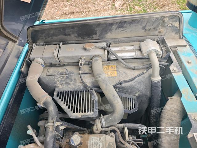 發(fā)動機室（上車部件）