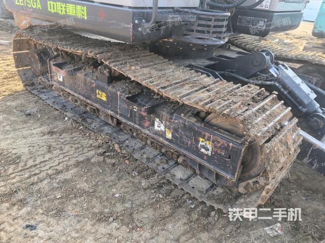 右側(cè)履帶整體?（行走機構(gòu)）