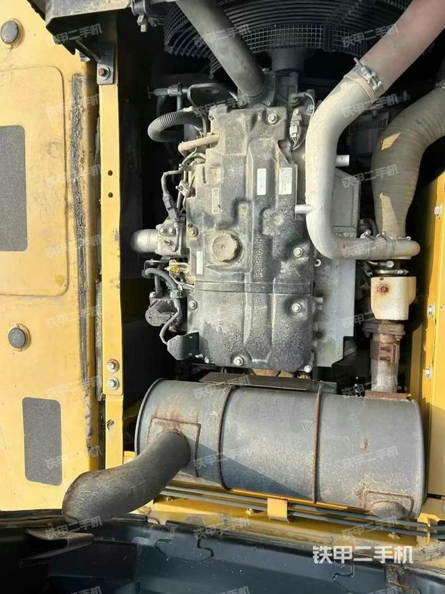 發(fā)動(dòng)機(jī)整體俯視（整機(jī)外觀）