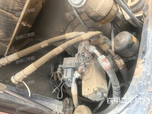 液壓泵室（大件艙室）