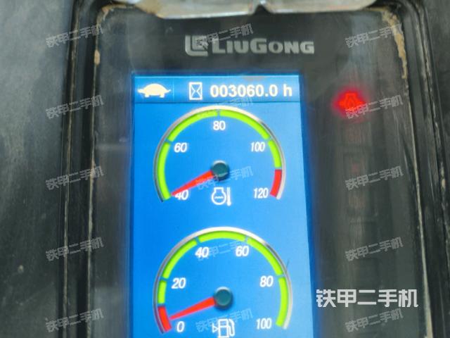 小時(shí)表(駕駛室部分) 小時(shí)表(駕駛室部分)