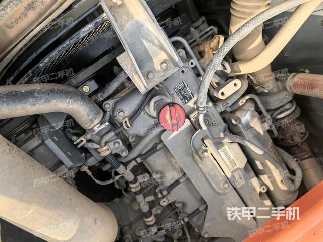 發(fā)動機整體俯視(整機外觀) 發(fā)動機整體俯視(整機外觀)