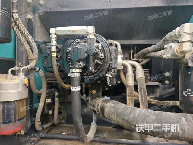 液壓泵室（大件艙室）