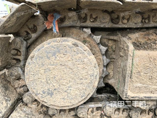右驅(qū)動輪(行走機構(gòu)) 右驅(qū)動輪(行走機構(gòu))
