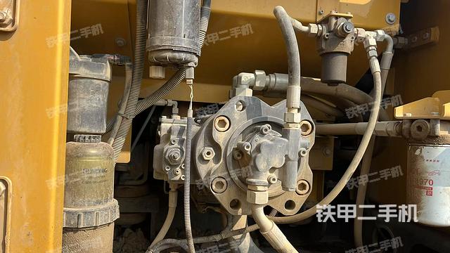 液壓泵室(大件艙室) 液壓泵室(大件艙室)