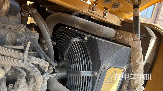 水箱+風(fēng)扇特寫（上車部件）