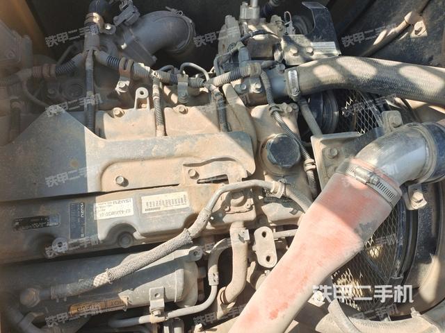 中央回轉(zhuǎn)接頭特寫(上車部件) 中央回轉(zhuǎn)接頭特寫(上車部件)