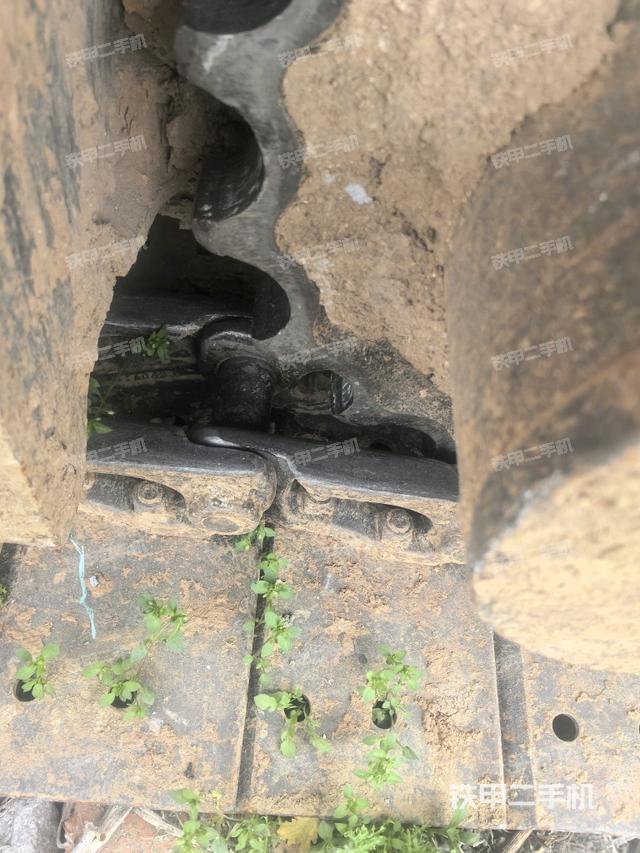 左托鏈輪和鏈筋(行走機(jī)構(gòu)) 左托鏈輪和鏈筋(行走機(jī)構(gòu))